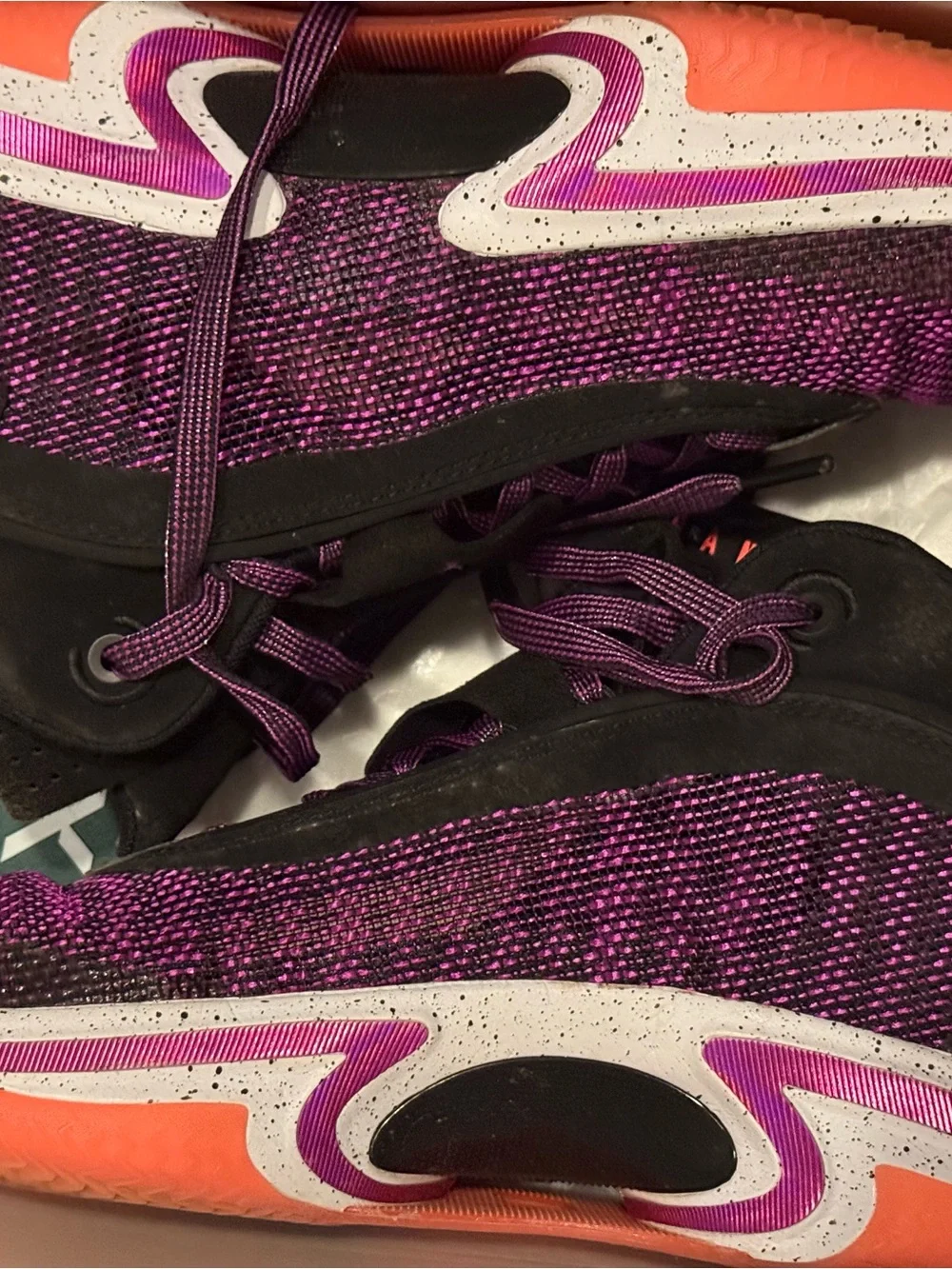 Jordan XXXVI Black and Hyper Violet Basketball Shoes
